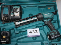 Accu kitpistool makita dcg 180, vv oplader, werking niet gekend - afbeelding 1 van  3