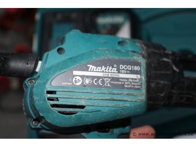 Accu kitpistool makita dcg 180, vv oplader, werking niet gekend - afbeelding 3 van  3