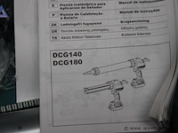 Accu kitspuit - makita - dcg180 oplader - makita - dc18rc toebehoren - handleiding, koffer - afbeelding 2 van  3