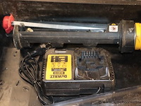 Accu kitspuit dewalt dce560 - afbeelding 3 van  4