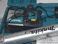 Accu kitspuit makita dcg180, werking niet gekend - afbeelding 2 van  3