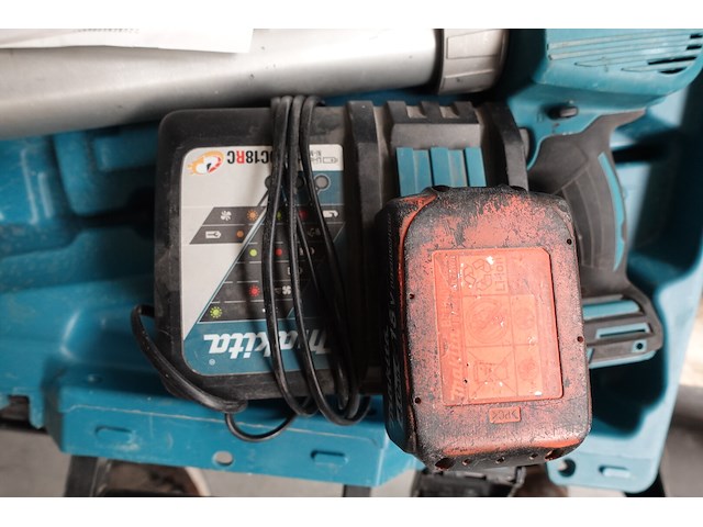 Accu kitspuit makita - afbeelding 4 van  5