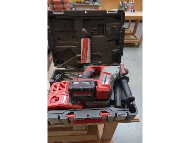 Accu klopboorhamer + accu vijsmachine milwaukee - afbeelding 1 van  3