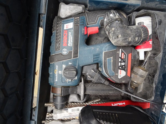 Accu klopboorhamer bosh - afbeelding 2 van  4