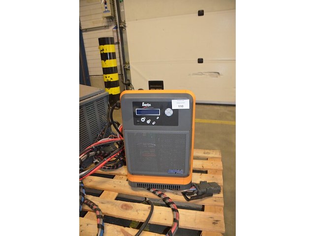 Accu lader impaq enersys - afbeelding 1 van  6