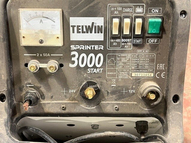 Accu lader telwin 3000 (40) - afbeelding 4 van  4