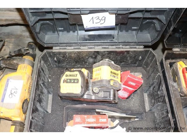 Accu laser dewalt - afbeelding 2 van  3