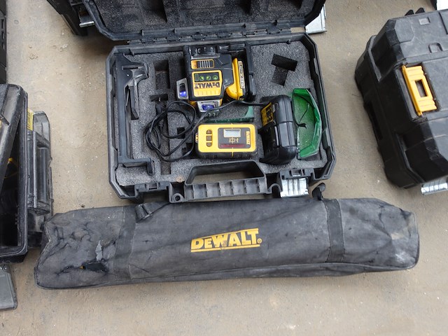 Accu laser dewalt - afbeelding 2 van  4