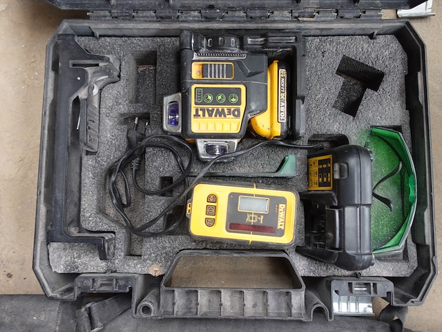 Accu laser dewalt - afbeelding 3 van  4