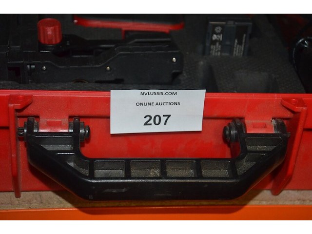 Accu laser futech multicross 3d met accu en lader in koffer met statief (12) - afbeelding 3 van  6