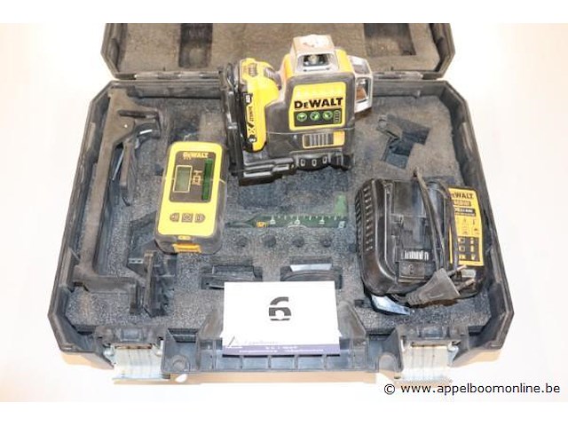 Accu laserapparaat dew vv oplader - afbeelding 1 van  4