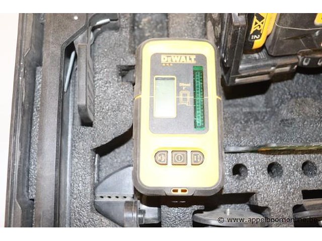 Accu laserapparaat dew vv oplader - afbeelding 2 van  4