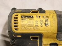 Accu moerenaanzetter dewalt dcf887, vv oplader - afbeelding 4 van  4