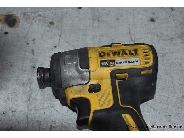 Accu moerenaanzetter dewalt dcf887, werking niet gekend - afbeelding 2 van  3