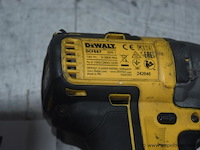 Accu moerenaanzetter dewalt dcf887, werking niet gekend - afbeelding 3 van  3