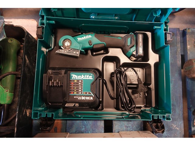 Accu multisnijder makita - afbeelding 1 van  3