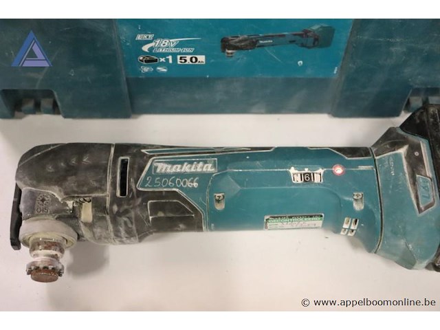 Accu multitool - makita - dtm51 acculader - makita - dc18rc - afbeelding 3 van  4