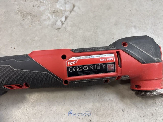 Accu multitool milwaukee m18 fmt in pvc opbergkoffer - afbeelding 3 van  5