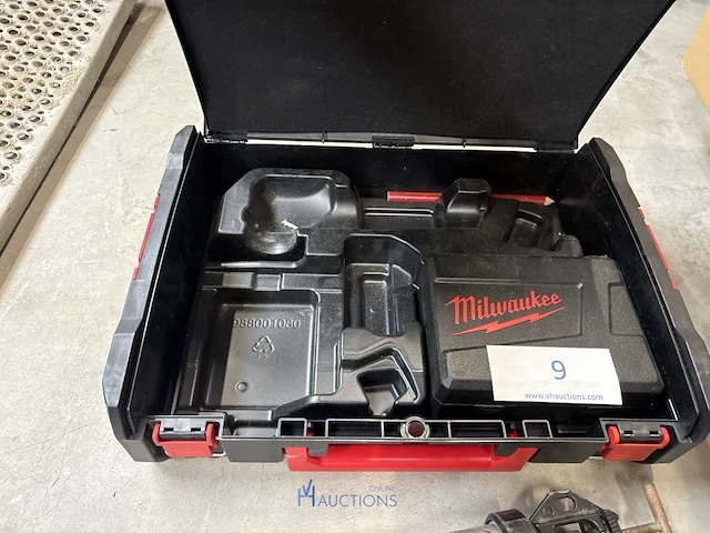 Accu multitool milwaukee m18 fmt in pvc opbergkoffer - afbeelding 5 van  5