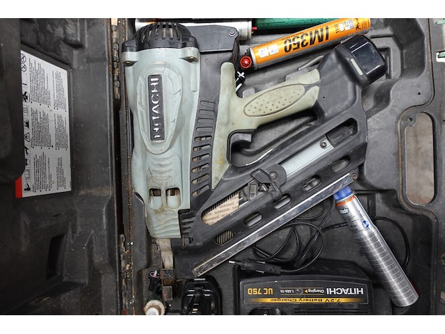 Accu nagelpistool hitachi - afbeelding 4 van  6