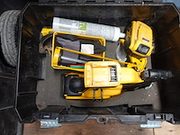 Accu nagelschieter dewalt - afbeelding 1 van  4