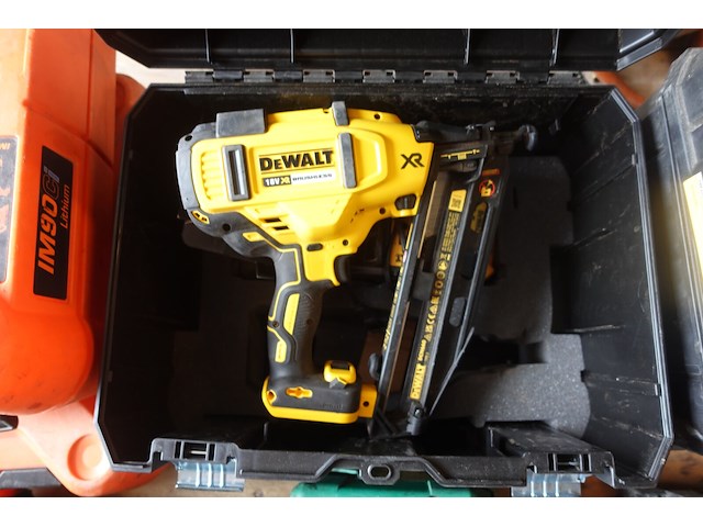 Accu nagelschieter dewalt - afbeelding 2 van  6
