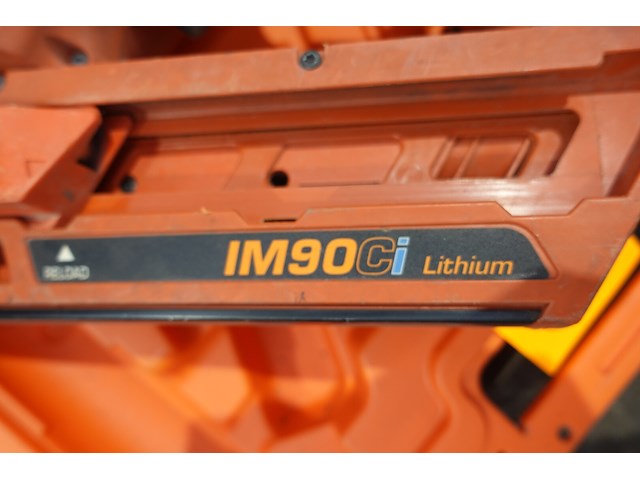 Accu nagelschieter paslode - afbeelding 2 van  2