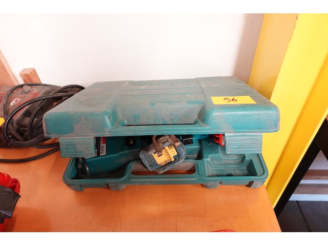 Accu nagelschieter + slagmoermachine makita - afbeelding 3 van  3