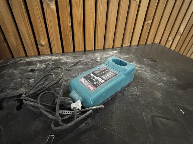 Accu nietjesmachine makita - afbeelding 7 van  7