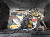 Accu popnageltang dewalt - afbeelding 3 van  5