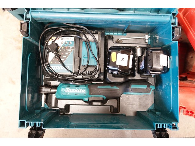 Accu ratelsleutel makita - afbeelding 1 van  3
