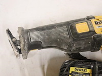Accu reciprozaag dewalt dcs389, vv oplader - afbeelding 2 van  3