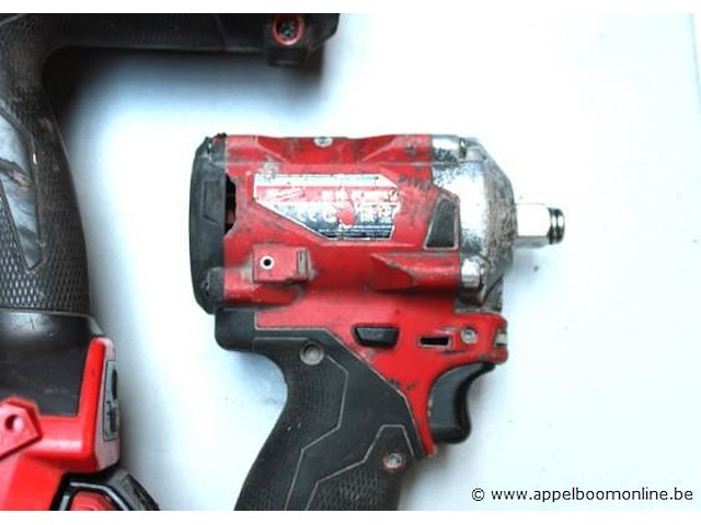 Accu schietpistool m18ffn, accu moerenaanzetter en accu schrovendraaier milwaukee, werking niet gekend - afbeelding 4 van  5
