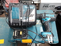 Accu schroefboormachine makita + koffers - afbeelding 2 van  4