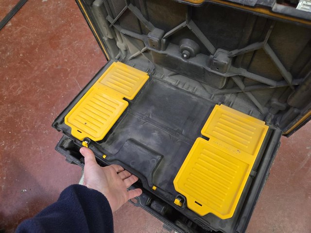 Accu schroefmachine dewalt dcd790 - afbeelding 8 van  8