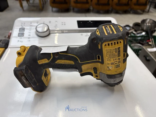 Accu schroefmachine dewalt dcf887 - afbeelding 2 van  3