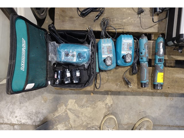 Accu schroefmachine makita - afbeelding 1 van  5