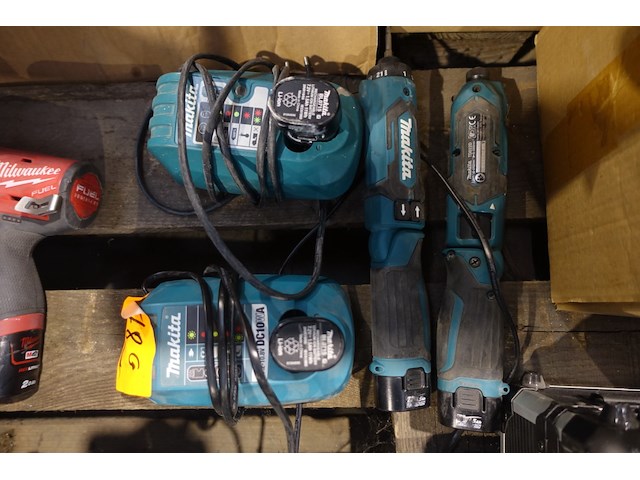 Accu schroefmachine makita - afbeelding 1 van  3