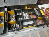 Accu schroefmachine met koffer bosch + divers werkgereedschap - afbeelding 7 van  8