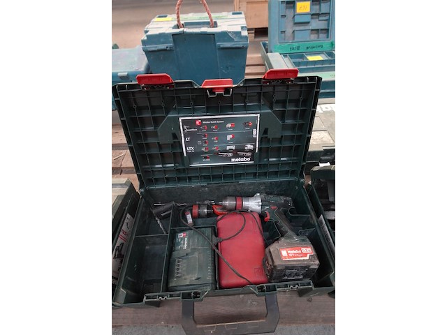 Accu schroefmachine metabo - afbeelding 1 van  4