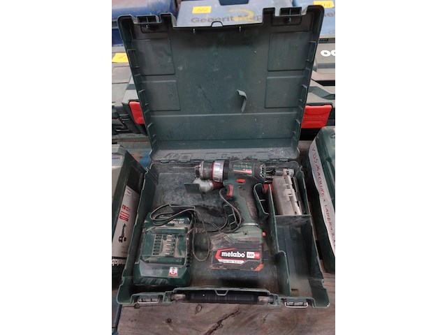 Accu schroefmachine metabo - afbeelding 1 van  3