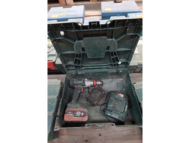 Accu schroefmachine metabo - afbeelding 1 van  3
