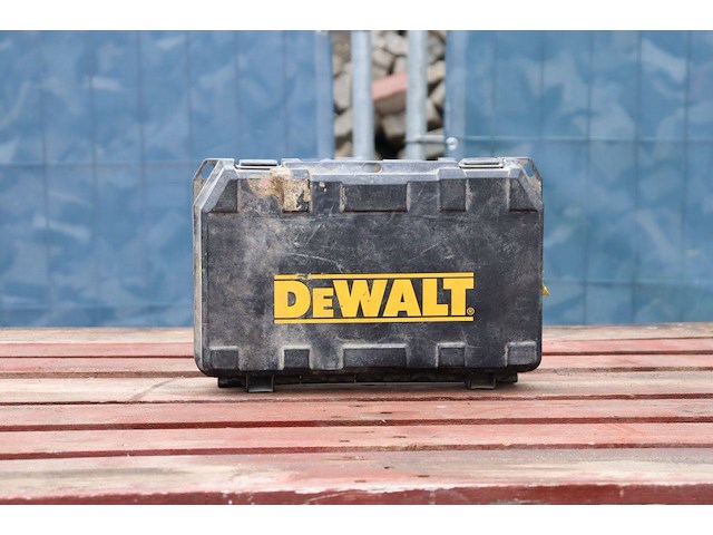 Accu-schroevendraaier dewalt dc600ka elektrisch - afbeelding 1 van  1