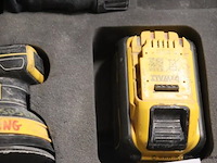 Accu schuurmachine dewalt dcw210 - afbeelding 3 van  4