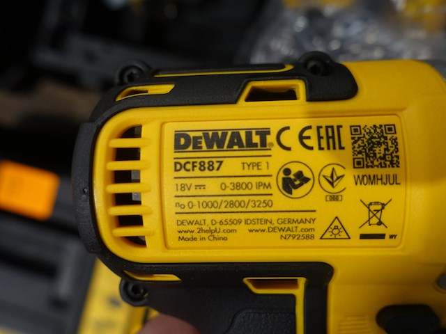 Accu set dewalt - afbeelding 3 van  3