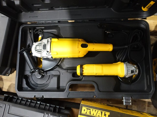 Accu set dewalt - afbeelding 1 van  3