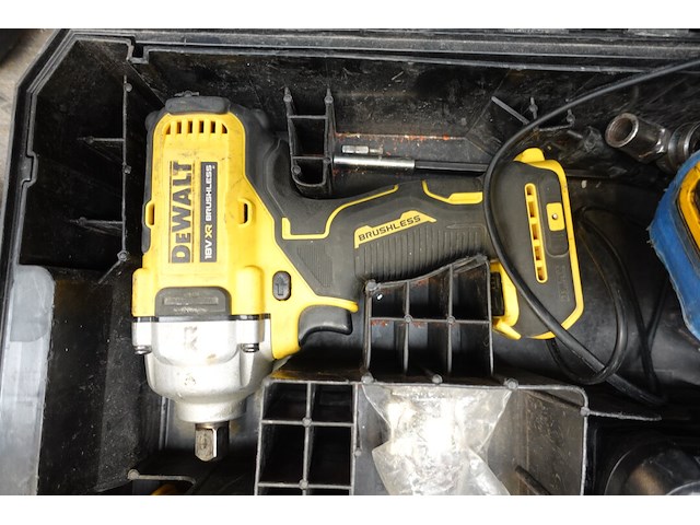 Accu set dewalt - afbeelding 3 van  8