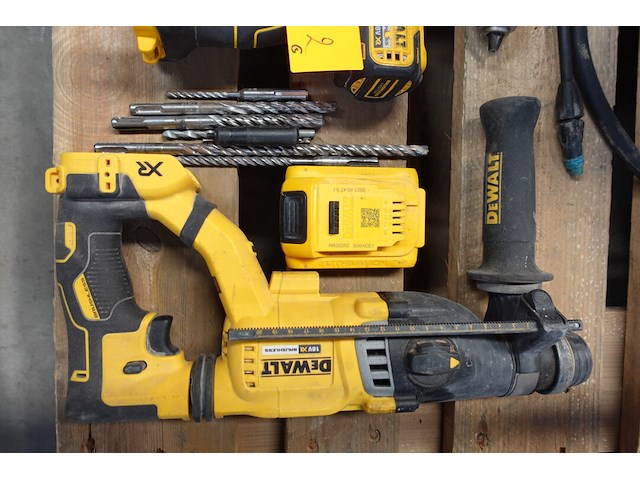 Accu set dewalt - afbeelding 3 van  3