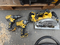 Accu set dewalt - afbeelding 3 van  10