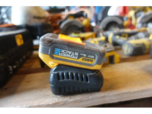 Accu set dewalt - afbeelding 2 van  9